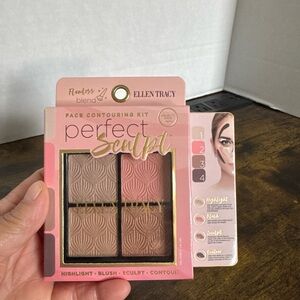 ELLEN TRACY Flawless Blend Perfect Sculpt Face Contour Kit Palette New Sealed.